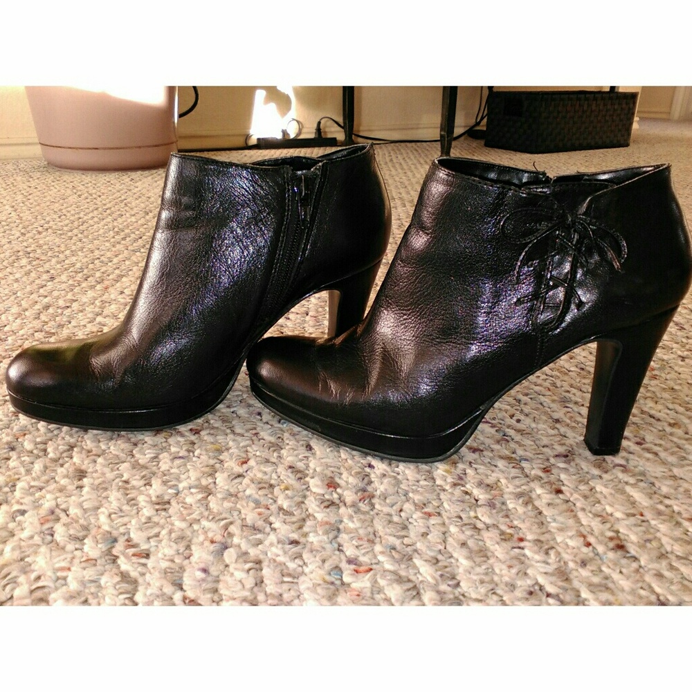 Bandolino Leather Black Ankle Booties SZ 6.5